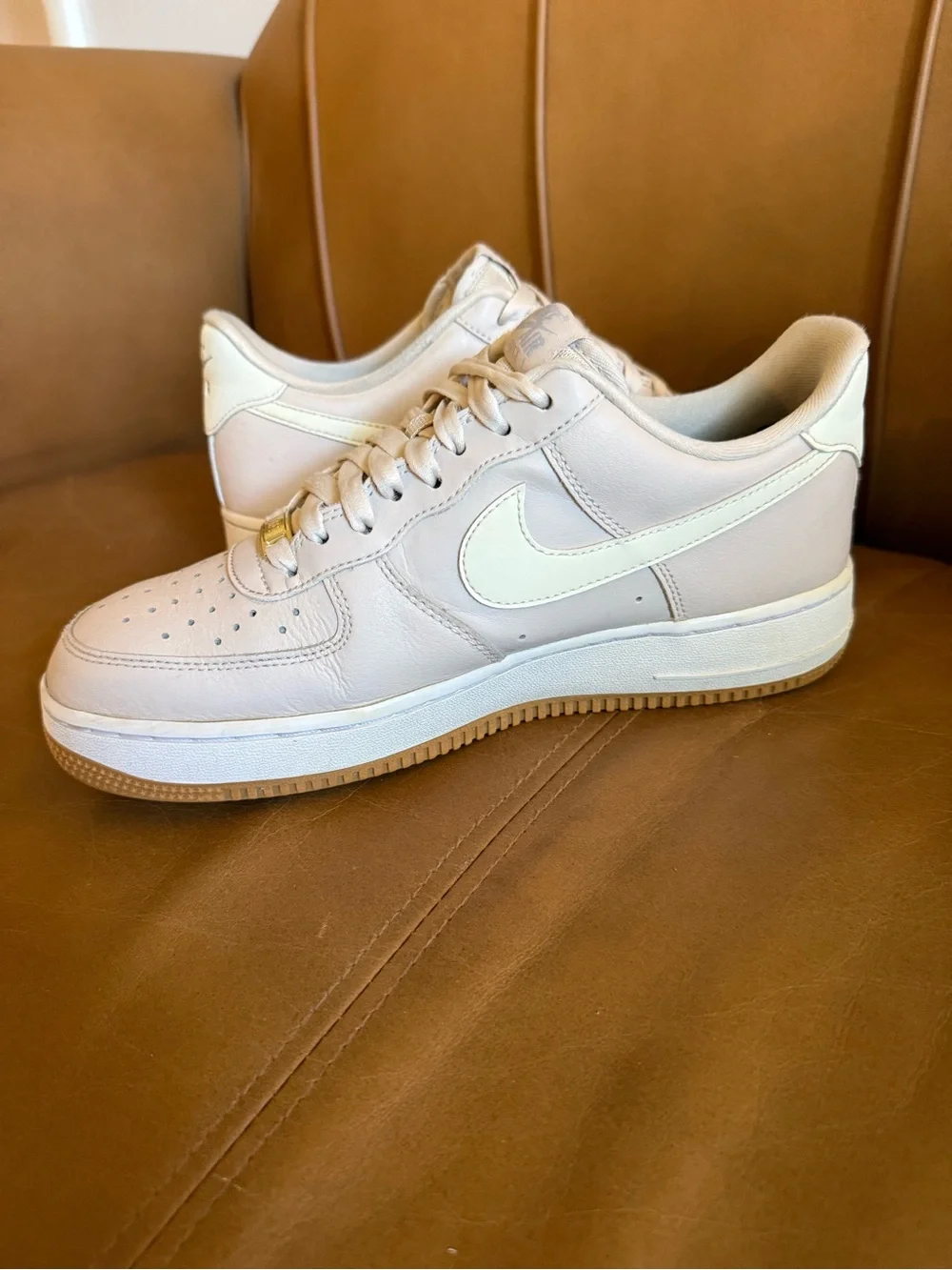 Nike Air Force 1 Low Sanddrift Women’s DD8959-111 Size 9.5 - Rare And Clean
